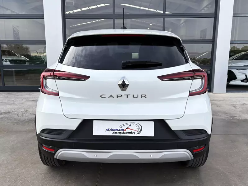 Renault Captur Evolution TCe 90cv 90 CV Manual